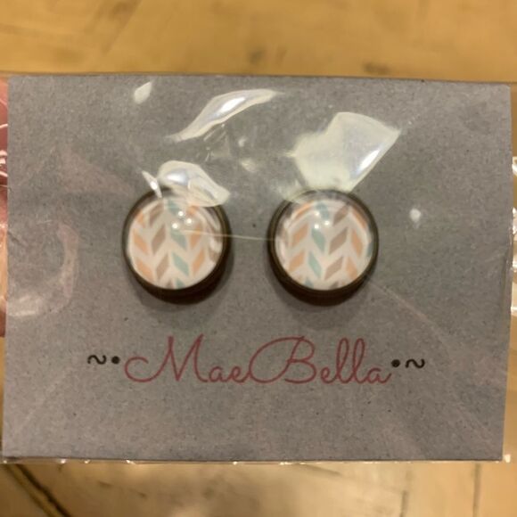 Blue, Coral, Cream & Tan Cabochon Earrings - Picture 4 of 4